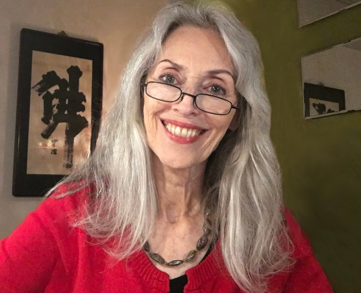 Kerrie Redgate Astrologer-Author-WebDesigner 2022
